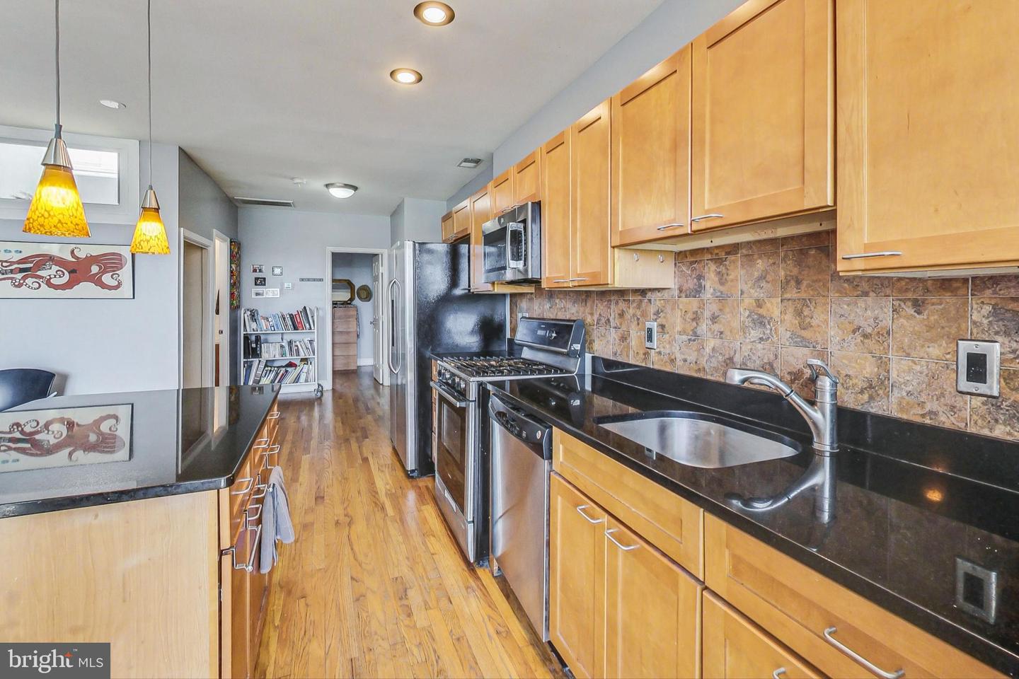 1653 TRINIDAD AVE NE #4, WASHINGTON, District Of Columbia 20002, 1 Bedroom Bedrooms, ,1 BathroomBathrooms,Residential,For sale,1653 TRINIDAD AVE NE #4,DCDC2158472 MLS # DCDC2158472