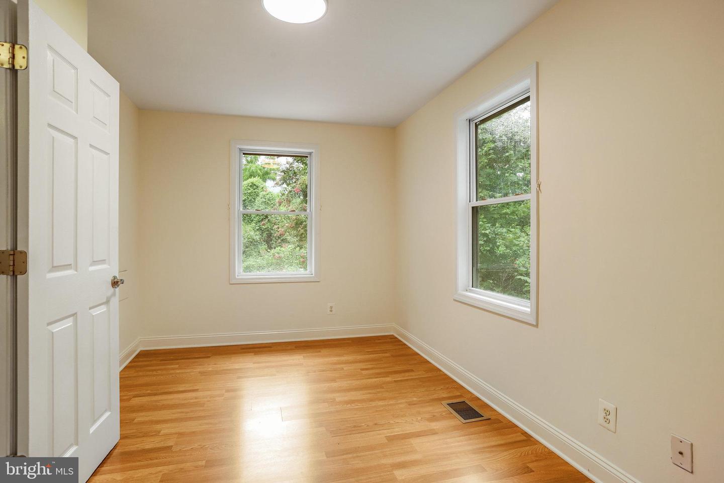 1419 LAWRENCE ST NE, WASHINGTON, District Of Columbia 20017, 4 Bedrooms Bedrooms, ,2 BathroomsBathrooms,Residential,For sale,1419 LAWRENCE ST NE,DCDC2158548 MLS # DCDC2158548