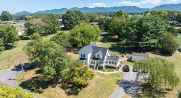 566 N FIFTH ST, SHENANDOAH, Virginia 22849, 3 Bedrooms Bedrooms, ,2 BathroomsBathrooms,Residential,566 N FIFTH ST,656731 MLS # 656731