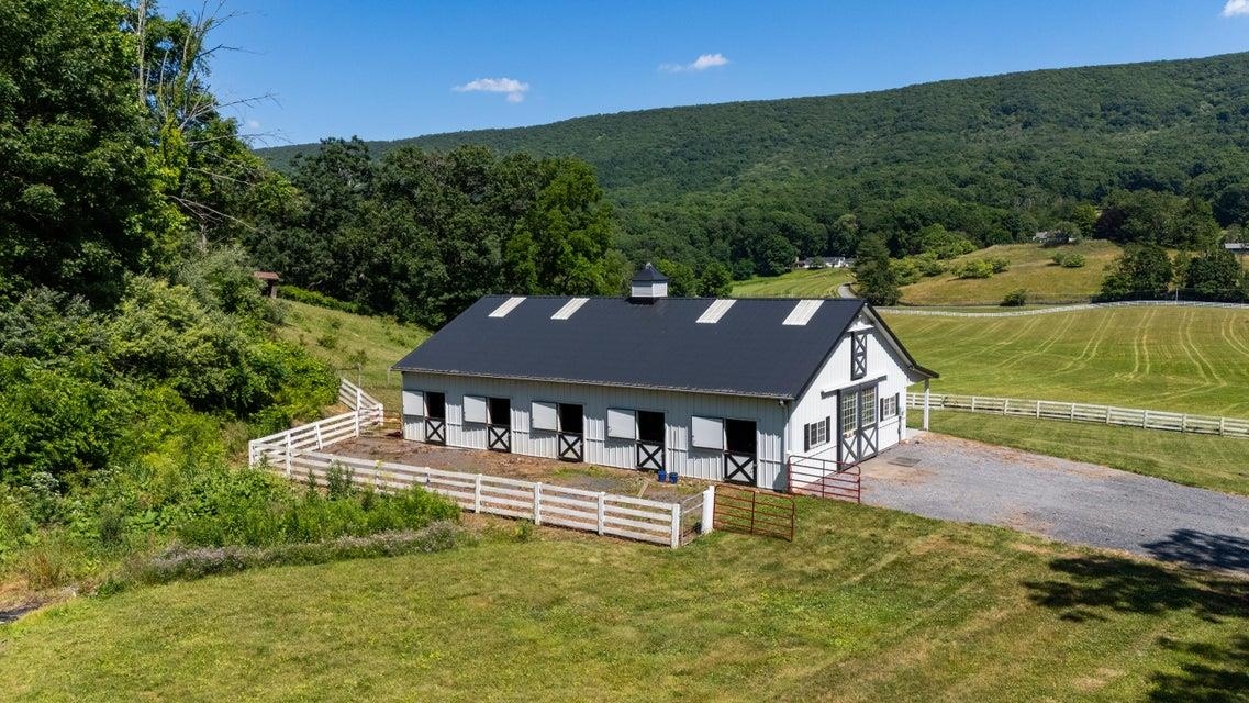 6325 SAM SNEAD HWY, HOT SPRINGS, Virginia 24445, 5 Bedrooms Bedrooms, ,3 BathroomsBathrooms,Residential,Seven Springs Farm,6325 SAM SNEAD HWY,656752 MLS # 656752