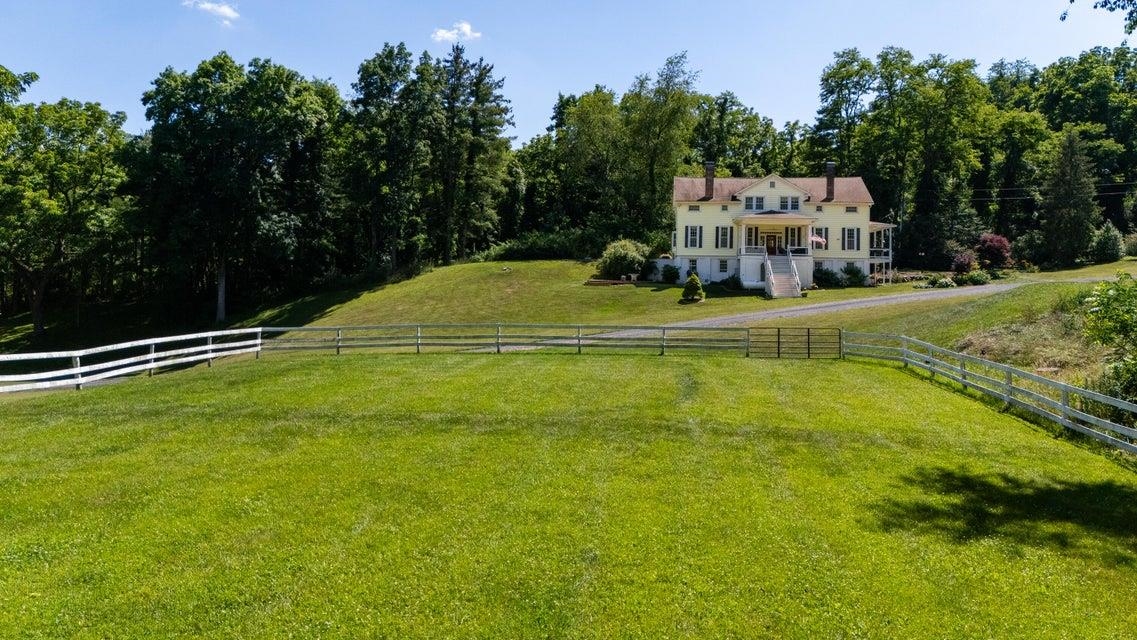 6325 SAM SNEAD HWY, HOT SPRINGS, Virginia 24445, 5 Bedrooms Bedrooms, ,3 BathroomsBathrooms,Residential,Seven Springs Farm,6325 SAM SNEAD HWY,656752 MLS # 656752