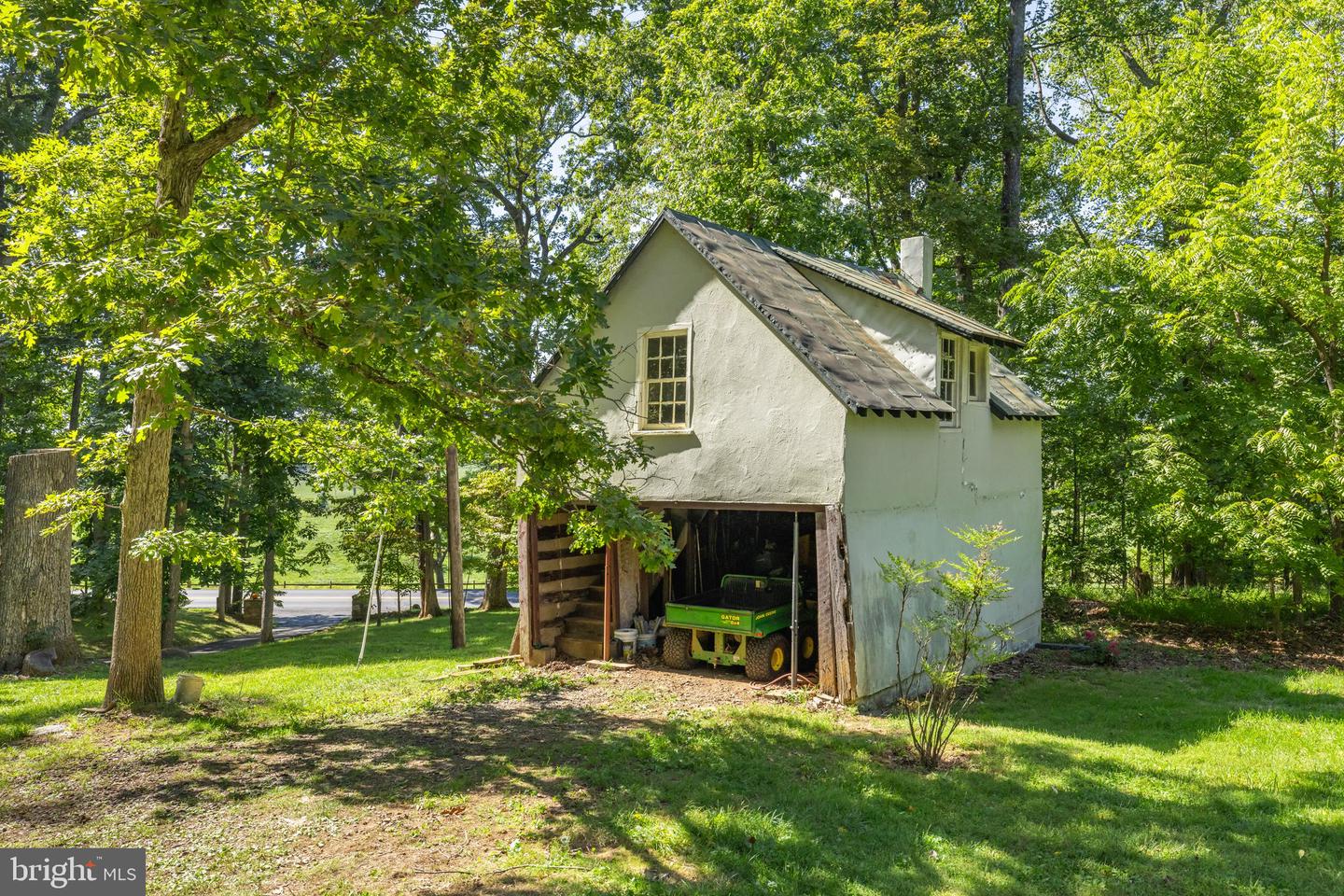 3781 HALFWAY RD, THE PLAINS, Virginia 20198, 4 Bedrooms Bedrooms, ,3 BathroomsBathrooms,Residential,For sale,3781 HALFWAY RD,VAFQ2013916 MLS # VAFQ2013916