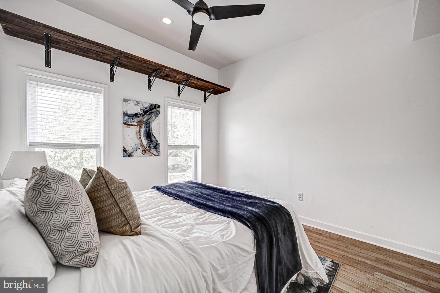 1511 INDEPENDENCE AVE SE, WASHINGTON, District Of Columbia 20003, 2 Bedrooms Bedrooms, ,1 BathroomBathrooms,Residential,For sale,1511 INDEPENDENCE AVE SE,DCDC2158486 MLS # DCDC2158486