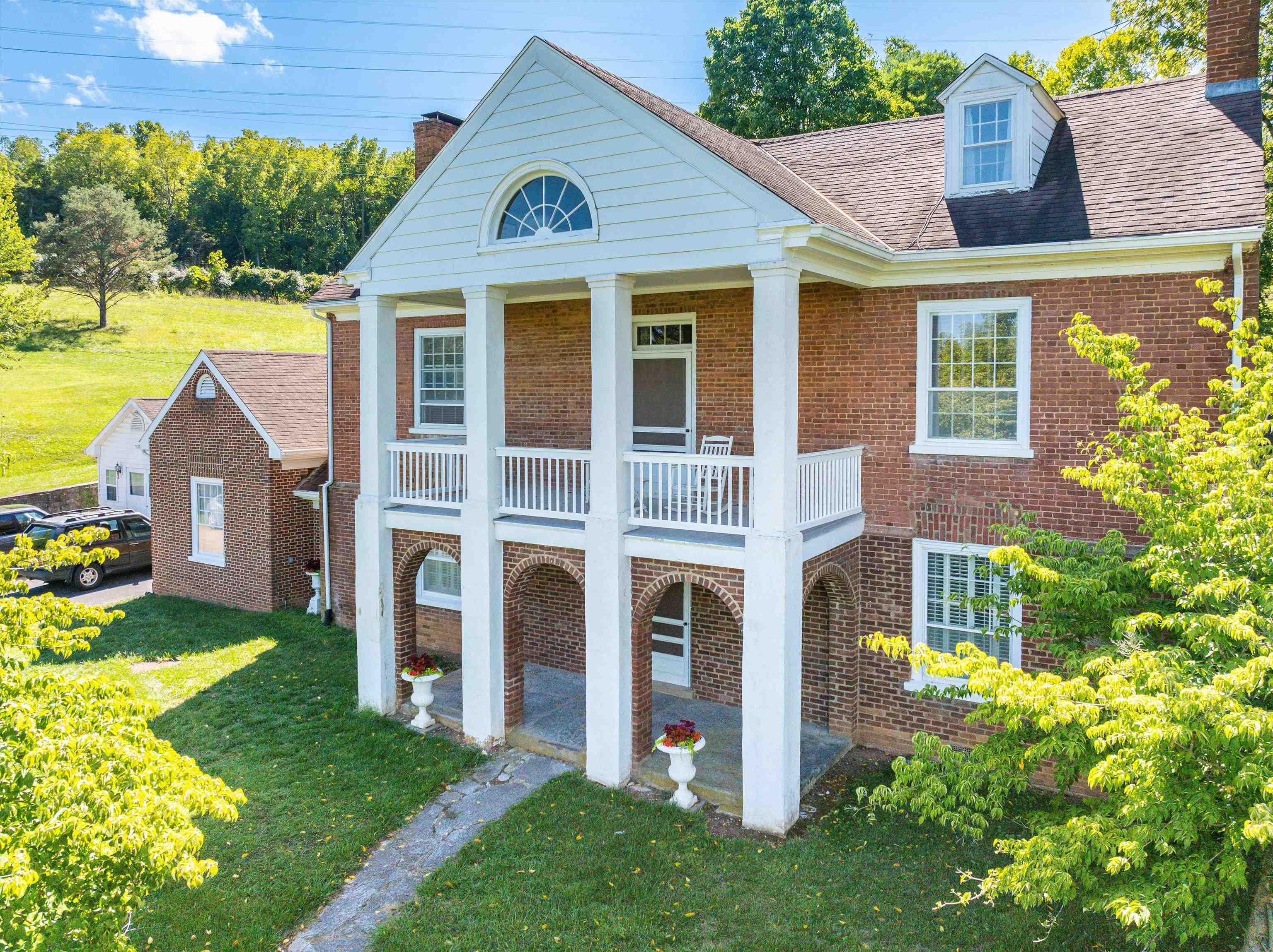 610 NEW HOPE RD, STAUNTON, Virginia 24401, 6 Bedrooms Bedrooms, ,4 BathroomsBathrooms,Residential,610 NEW HOPE RD,656798 MLS # 656798