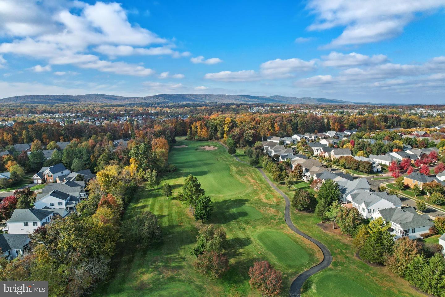 5346 CHAFFINS FARM CT, HAYMARKET, Virginia 20169, 6 Bedrooms Bedrooms, ,5 BathroomsBathrooms,Residential,For sale,5346 CHAFFINS FARM CT,VAPW2075778 MLS # VAPW2075778