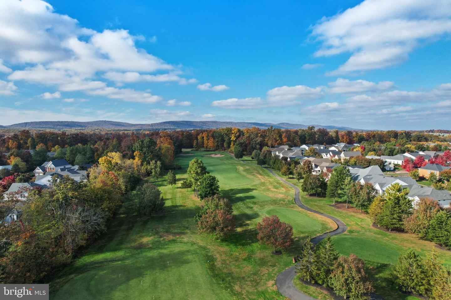 5346 CHAFFINS FARM CT, HAYMARKET, Virginia 20169, 6 Bedrooms Bedrooms, ,5 BathroomsBathrooms,Residential,For sale,5346 CHAFFINS FARM CT,VAPW2075778 MLS # VAPW2075778