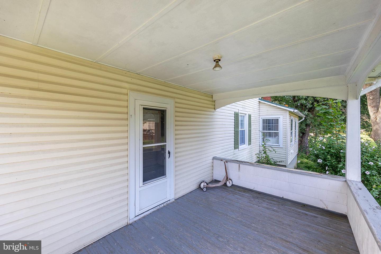 205 LIBERTY ST, BERRYVILLE, Virginia 22611, 2 Bedrooms Bedrooms, ,1 BathroomBathrooms,Residential,For sale,205 LIBERTY ST,VACL2002930 MLS # VACL2002930