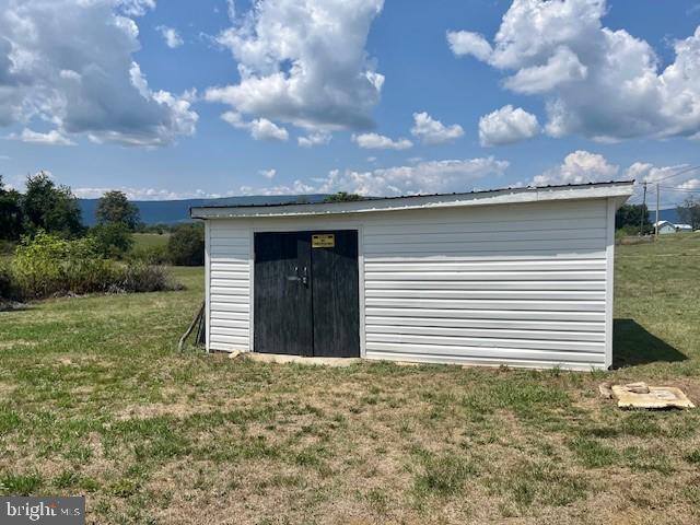 1903 HONEYVILLE RD, STANLEY, Virginia 22851, 3 Bedrooms Bedrooms, ,1 BathroomBathrooms,Residential,For sale,1903 HONEYVILLE RD,VAPA2003928 MLS # VAPA2003928