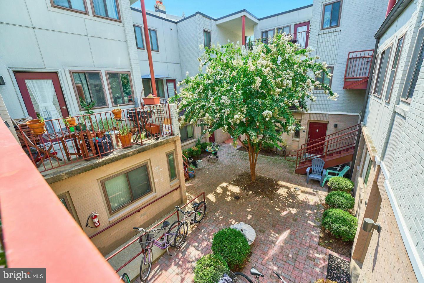 1225 FAIRMONT ST NW #202, WASHINGTON, District Of Columbia 20009, 2 Bedrooms Bedrooms, ,1 BathroomBathrooms,Residential,For sale,1225 FAIRMONT ST NW #202,DCDC2156540 MLS # DCDC2156540
