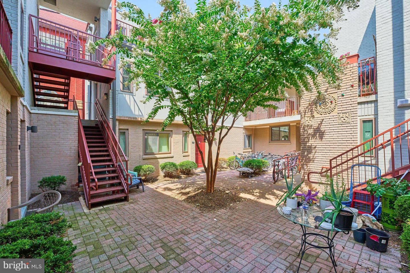 1225 FAIRMONT ST NW #202, WASHINGTON, District Of Columbia 20009, 2 Bedrooms Bedrooms, ,1 BathroomBathrooms,Residential,For sale,1225 FAIRMONT ST NW #202,DCDC2156540 MLS # DCDC2156540