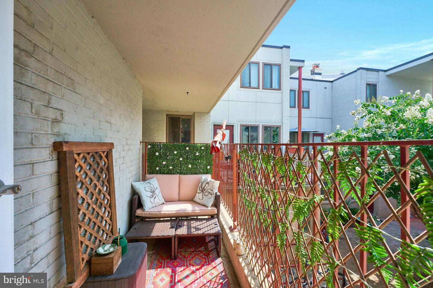 1225 FAIRMONT ST NW #202, WASHINGTON, District Of Columbia 20009, 2 Bedrooms Bedrooms, ,1 BathroomBathrooms,Residential,For sale,1225 FAIRMONT ST NW #202,DCDC2156540 MLS # DCDC2156540