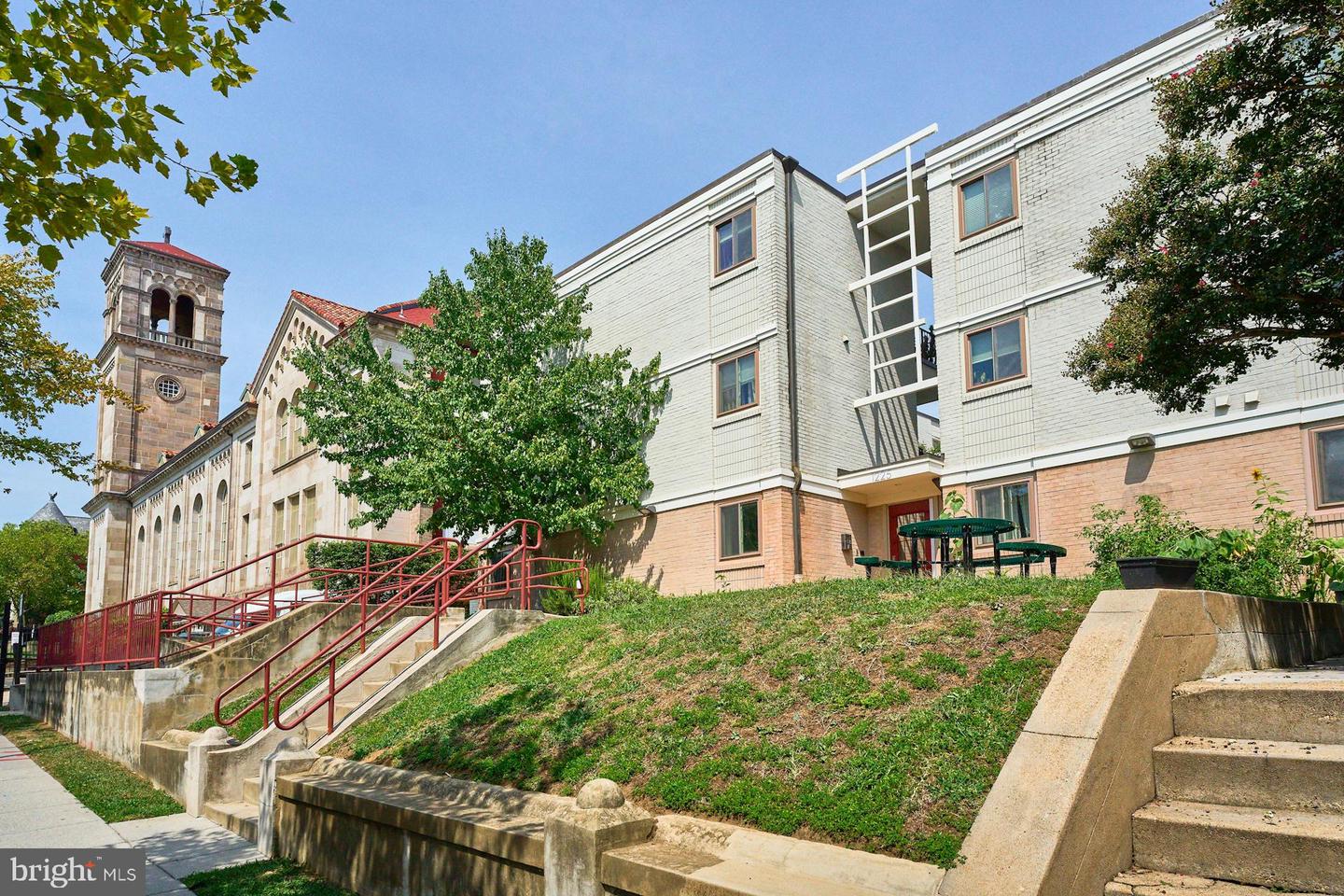 1225 FAIRMONT ST NW #202, WASHINGTON, District Of Columbia 20009, 2 Bedrooms Bedrooms, ,1 BathroomBathrooms,Residential,For sale,1225 FAIRMONT ST NW #202,DCDC2156540 MLS # DCDC2156540