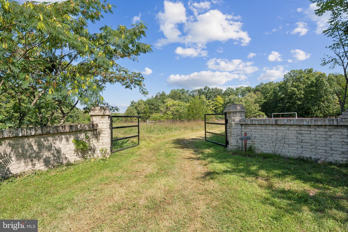 31055 LUMBER RD, LOCUST GROVE, Virginia 22508, 3 Bedrooms Bedrooms, ,2 BathroomsBathrooms,Residential,For sale,31055 LUMBER RD,VAOR2007942 MLS # VAOR2007942