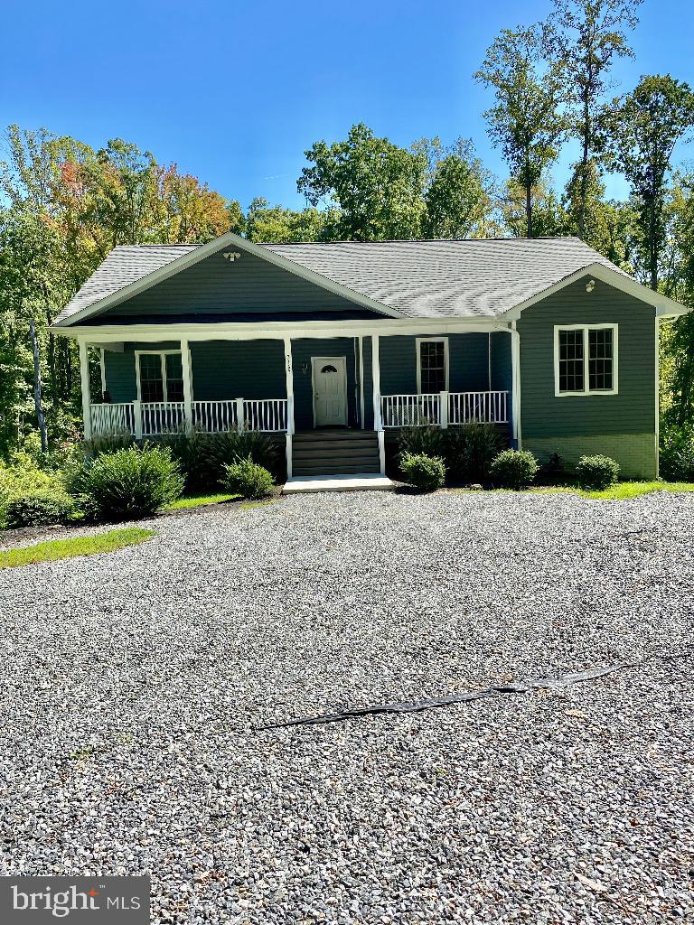 3137 BLOUNT DR, BUMPASS, Virginia 23024, 3 Bedrooms Bedrooms, 5 Rooms Rooms,3 BathroomsBathrooms,Residential,For sale,3137 BLOUNT DR,VASP2027902 MLS # VASP2027902