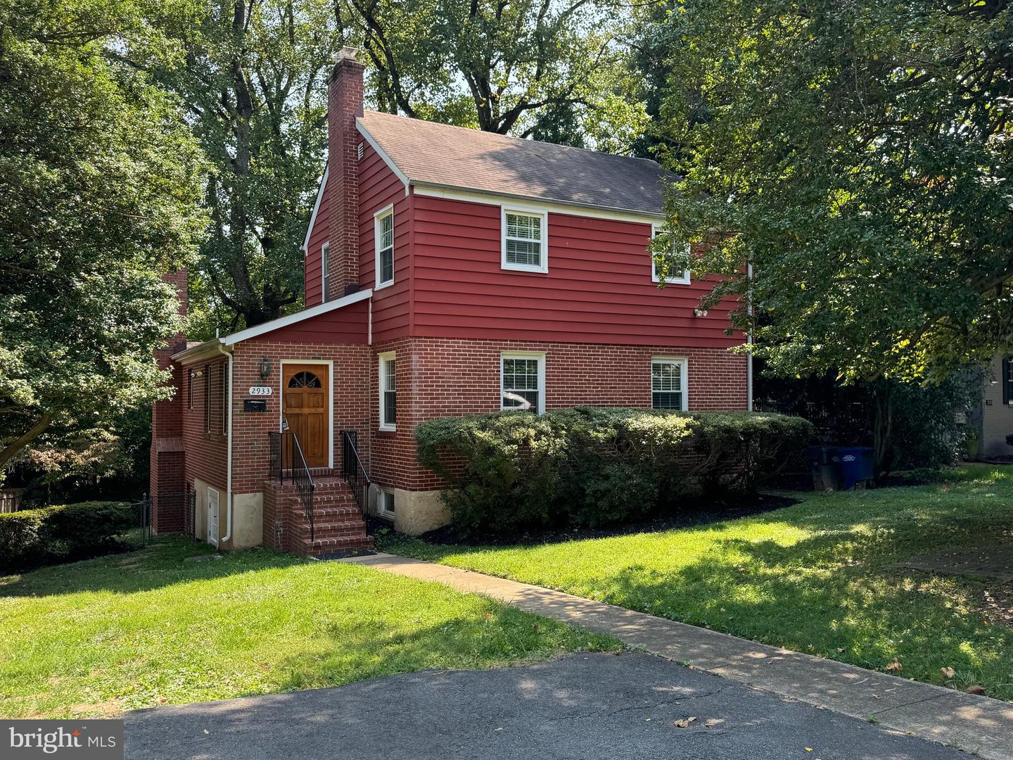 2933 MARSHALL ST, FALLS CHURCH, Virginia 22042, 4 Bedrooms Bedrooms, ,2 BathroomsBathrooms,Residential,For sale,2933 MARSHALL ST,VAFX2185814 MLS # VAFX2185814