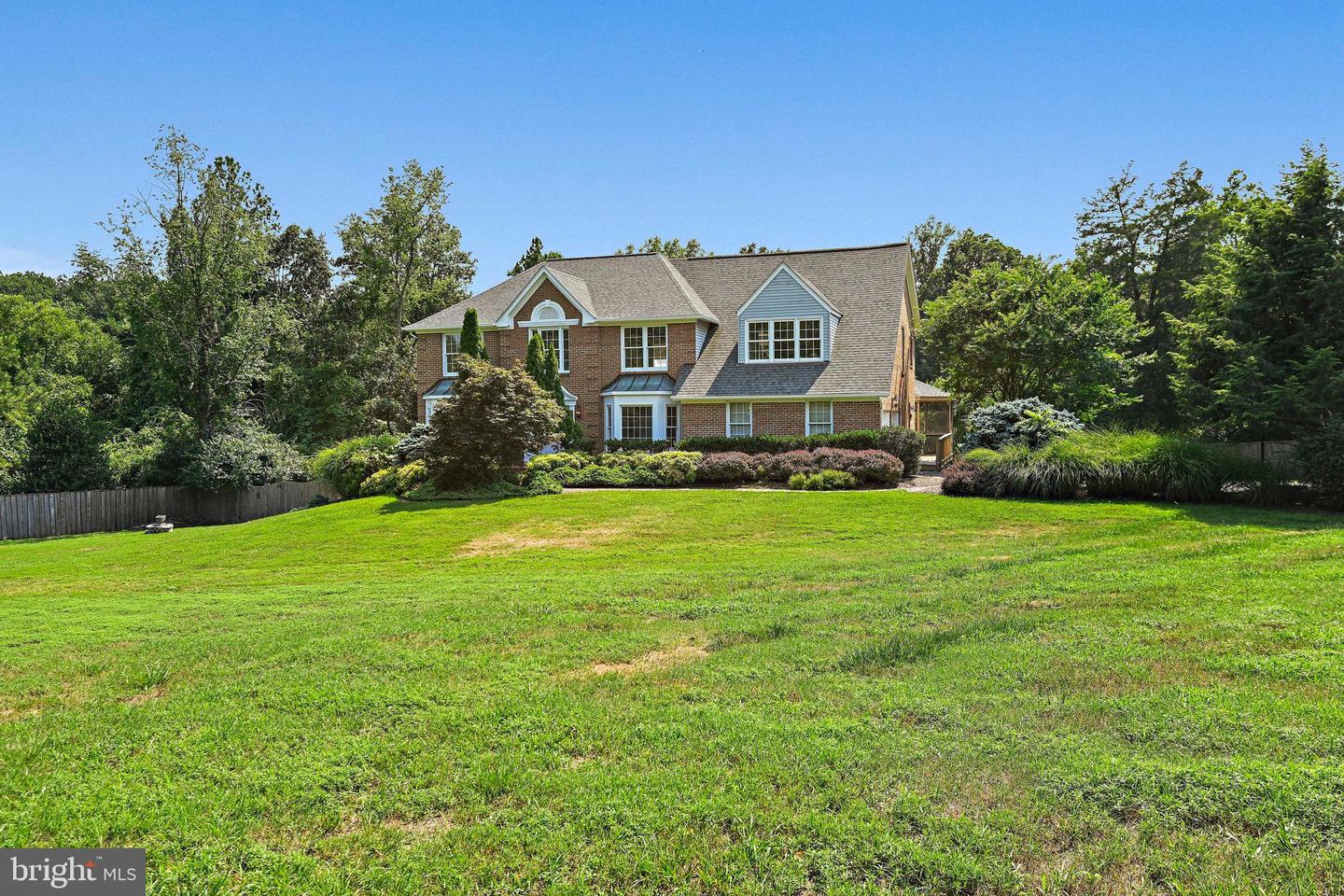 3020 FOX MILL RD, OAKTON, Virginia 22124, 5 Bedrooms Bedrooms, ,4 BathroomsBathrooms,Residential,For sale,3020 FOX MILL RD,VAFX2189078 MLS # VAFX2189078