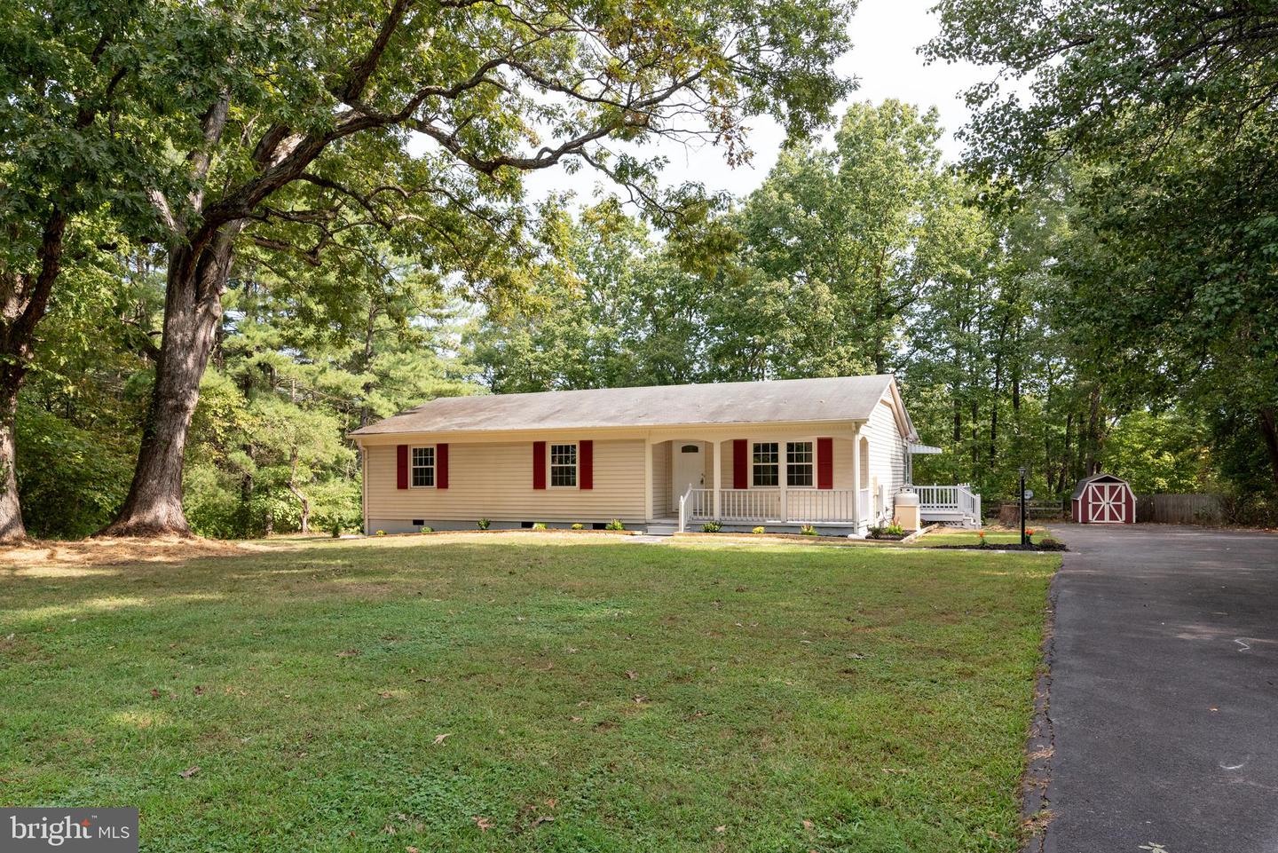 107 SLEEPY HOLLOW RD, NEW CANTON, Virginia 23123, 3 Bedrooms Bedrooms, ,2 BathroomsBathrooms,Residential,For sale,107 SLEEPY HOLLOW RD,VABH2000126 MLS # VABH2000126