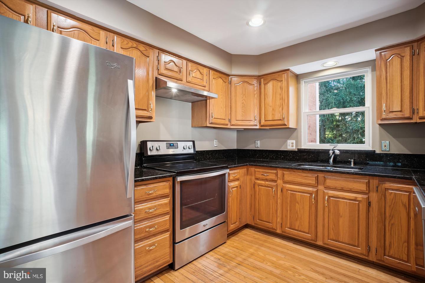 1399 PARK GARDEN LN LN, RESTON, Virginia 20194, 3 Bedrooms Bedrooms, ,3 BathroomsBathrooms,Residential,For sale,1399 PARK GARDEN LN LN,VAFX2201962 MLS # VAFX2201962