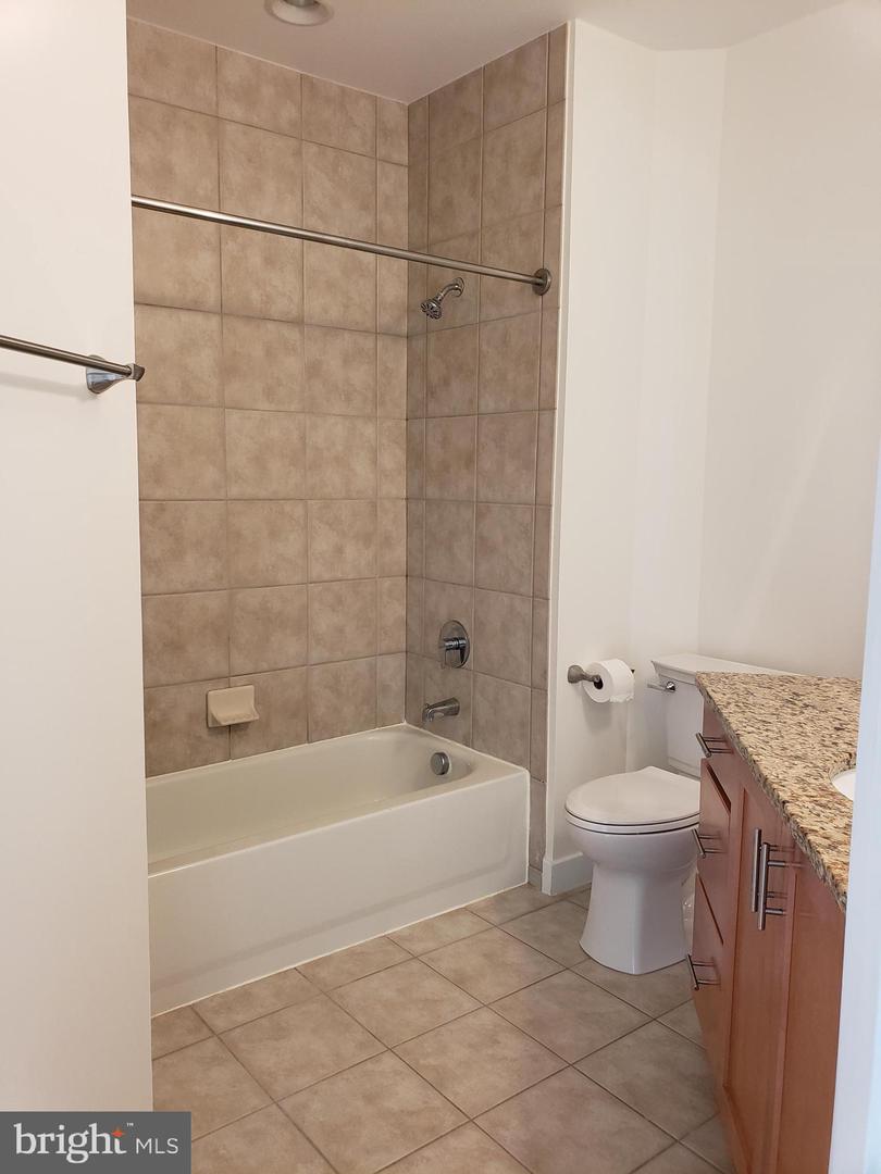 1800 WILSON BLVD #210, ARLINGTON, Virginia 22201, 2 Bedrooms Bedrooms, ,2 BathroomsBathrooms,Residential,For sale,1800 WILSON BLVD #210,VAAR2048420 MLS # VAAR2048420