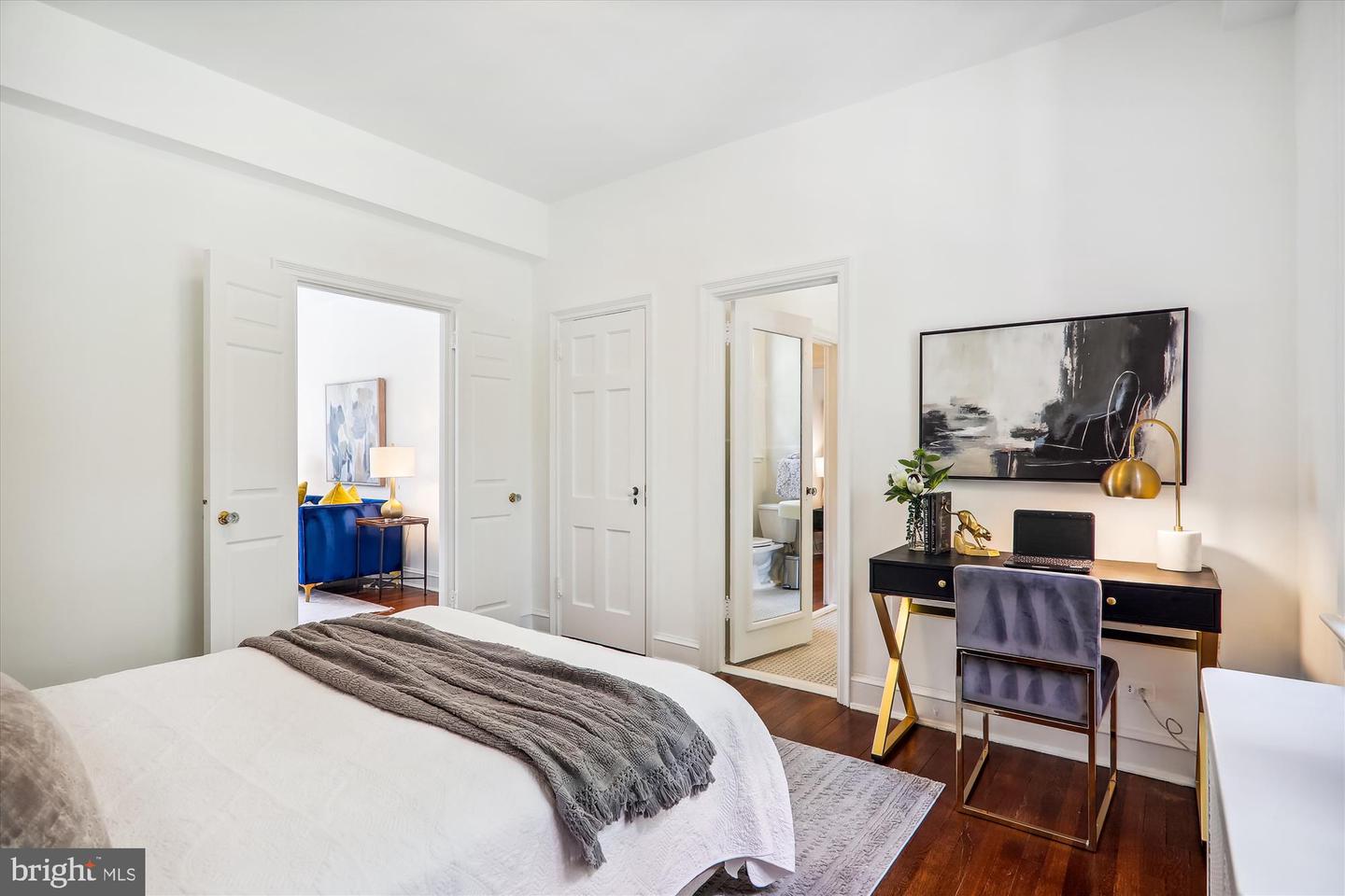 3041 SEDGWICK ST NW #303, WASHINGTON, District Of Columbia 20008, 2 Bedrooms Bedrooms, ,1 BathroomBathrooms,Residential,For sale,3041 SEDGWICK ST NW #303,DCDC2145306 MLS # DCDC2145306