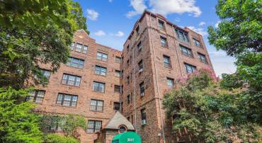 3041 SEDGWICK ST NW #303, WASHINGTON, District Of Columbia 20008, 2 Bedrooms Bedrooms, ,1 BathroomBathrooms,Residential,For sale,3041 SEDGWICK ST NW #303,DCDC2145306 MLS # DCDC2145306