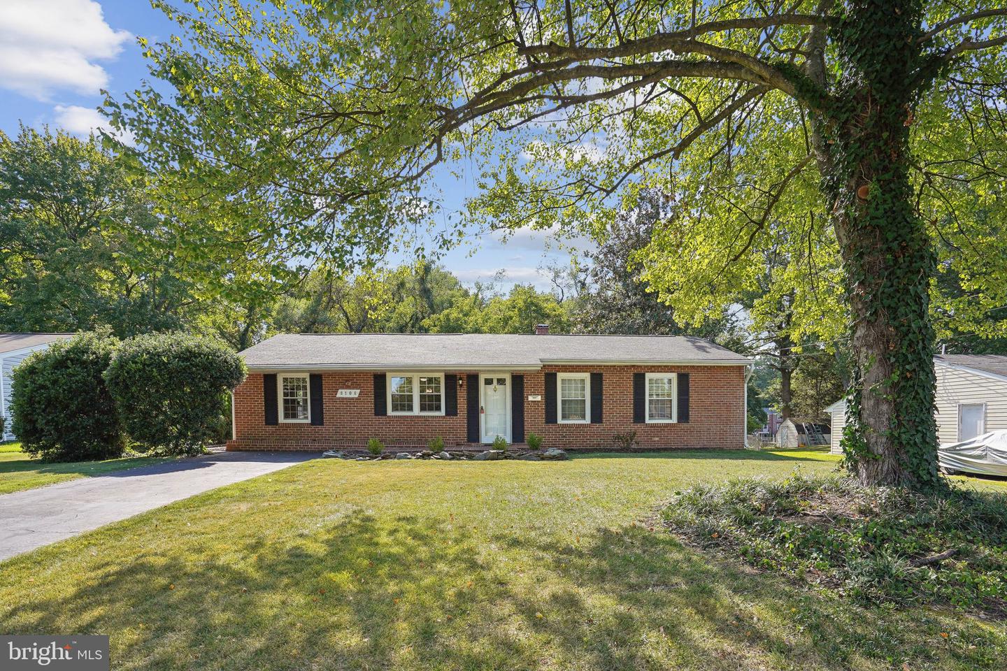 8108 ASHBORO DR, ALEXANDRIA, Virginia 22309, 4 Bedrooms Bedrooms, ,2 BathroomsBathrooms,Residential,For sale,8108 ASHBORO DR,VAFX2198806 MLS # VAFX2198806