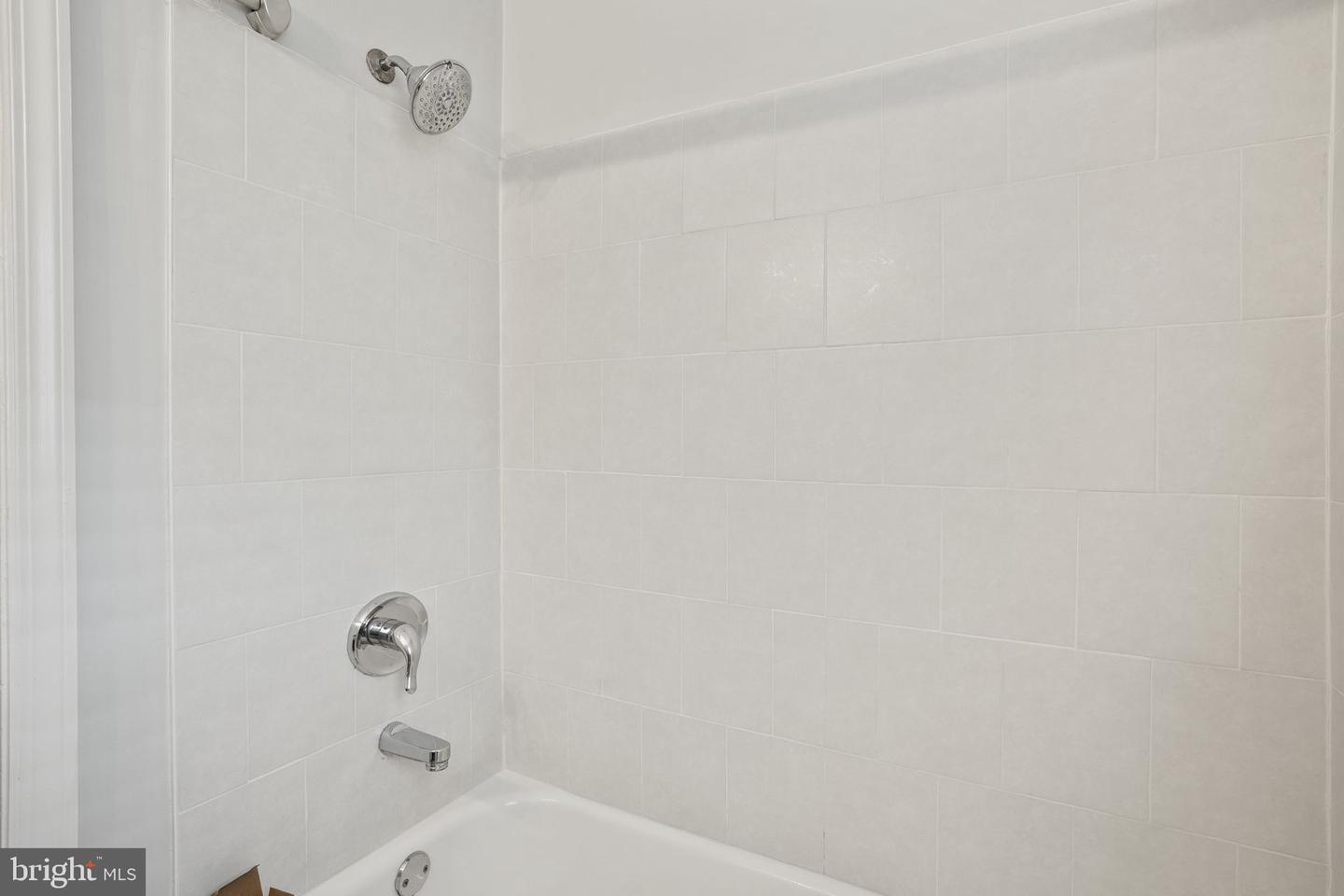 2135 SUITLAND TER SE #102, WASHINGTON, District Of Columbia 20020, 1 Bedroom Bedrooms, ,1 BathroomBathrooms,Residential,For sale,2135 SUITLAND TER SE #102,DCDC2159356 MLS # DCDC2159356