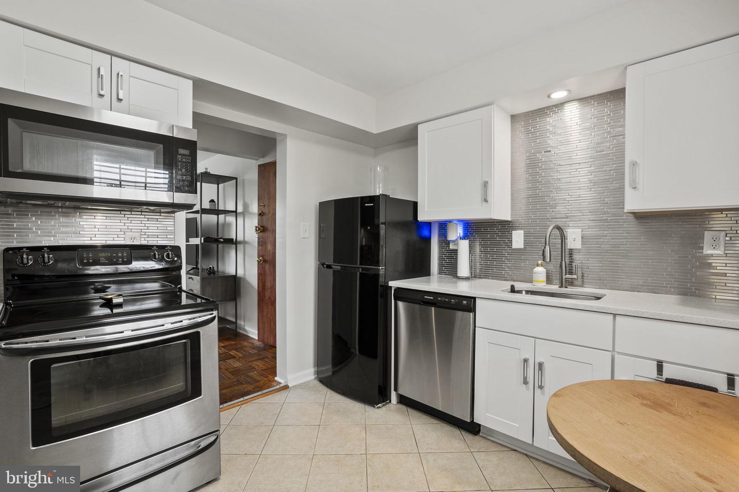 2135 SUITLAND TER SE #102, WASHINGTON, District Of Columbia 20020, 1 Bedroom Bedrooms, ,1 BathroomBathrooms,Residential,For sale,2135 SUITLAND TER SE #102,DCDC2159356 MLS # DCDC2159356