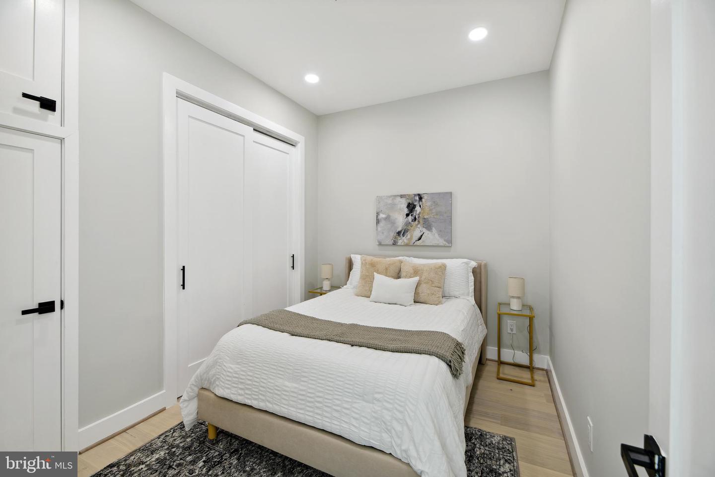 2213 M ST NE #5, WASHINGTON, District Of Columbia 20002, 1 Bedroom Bedrooms, ,1 BathroomBathrooms,Residential,For sale,2213 M ST NE #5,DCDC2159420 MLS # DCDC2159420