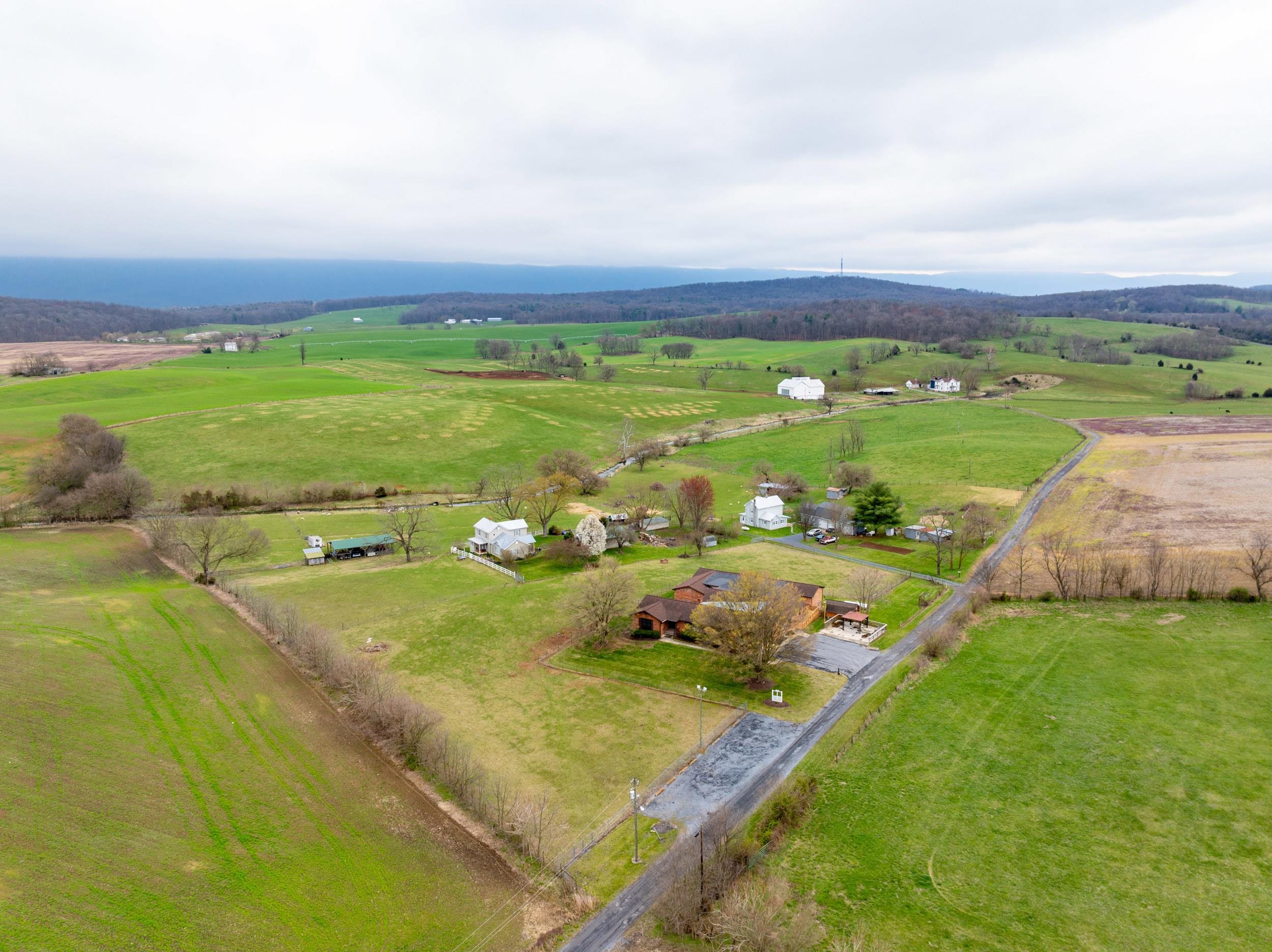 16056 ELDERLY LN, TIMBERVILLE, Virginia 22853, 10 Bedrooms Bedrooms, ,9 BathroomsBathrooms,Residential,16056 ELDERLY LN,651571 MLS # 651571