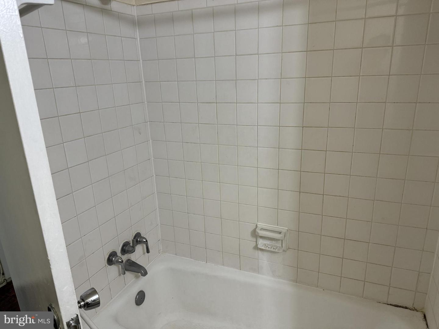 2632 FORT FARNSWORTH RD #142, ALEXANDRIA, Virginia 22303, 2 Bedrooms Bedrooms, ,1 BathroomBathrooms,Residential,For sale,2632 FORT FARNSWORTH RD #142,VAFX2193358 MLS # VAFX2193358