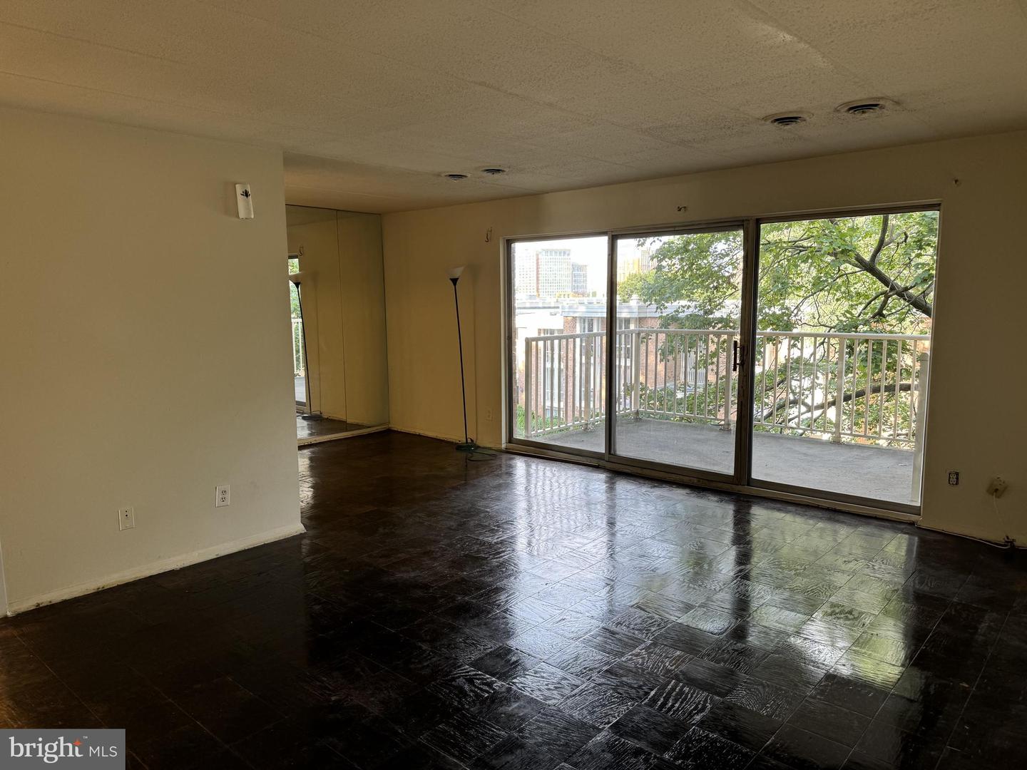 2632 FORT FARNSWORTH RD #142, ALEXANDRIA, Virginia 22303, 2 Bedrooms Bedrooms, ,1 BathroomBathrooms,Residential,For sale,2632 FORT FARNSWORTH RD #142,VAFX2193358 MLS # VAFX2193358