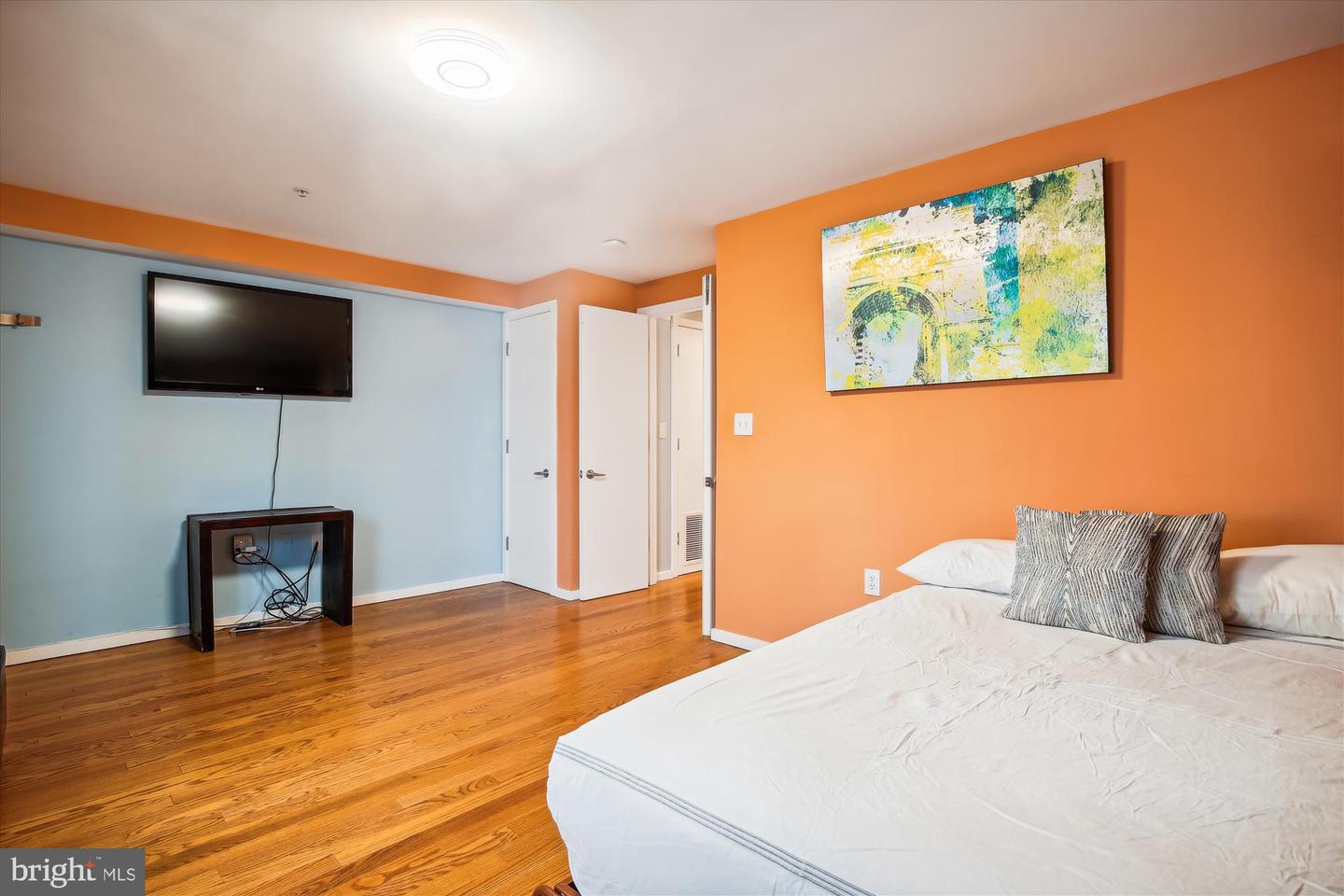 1937 12TH ST NW #1, WASHINGTON, District Of Columbia 20009, 2 Bedrooms Bedrooms, ,2 BathroomsBathrooms,Residential,For sale,1937 12TH ST NW #1,DCDC2158954 MLS # DCDC2158954
