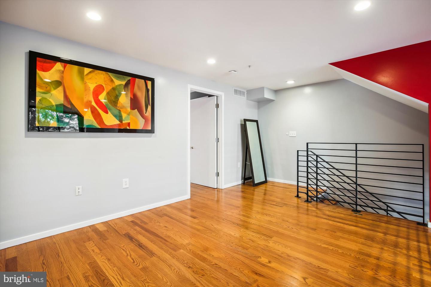 1937 12TH ST NW #1, WASHINGTON, District Of Columbia 20009, 2 Bedrooms Bedrooms, ,2 BathroomsBathrooms,Residential,For sale,1937 12TH ST NW #1,DCDC2158954 MLS # DCDC2158954