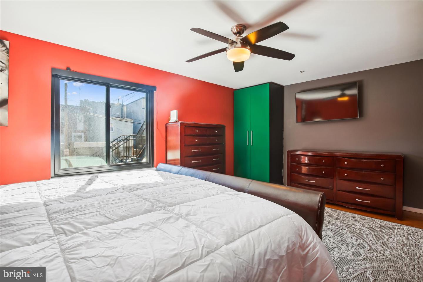 1937 12TH ST NW #1, WASHINGTON, District Of Columbia 20009, 2 Bedrooms Bedrooms, ,2 BathroomsBathrooms,Residential,For sale,1937 12TH ST NW #1,DCDC2158954 MLS # DCDC2158954