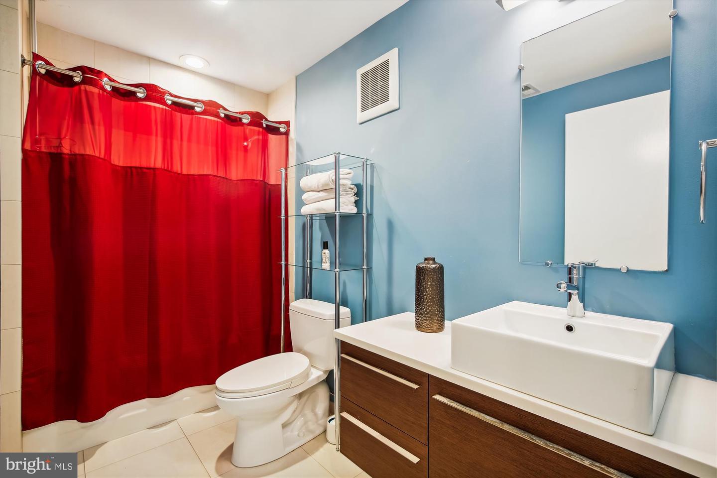 1937 12TH ST NW #1, WASHINGTON, District Of Columbia 20009, 2 Bedrooms Bedrooms, ,2 BathroomsBathrooms,Residential,For sale,1937 12TH ST NW #1,DCDC2158954 MLS # DCDC2158954