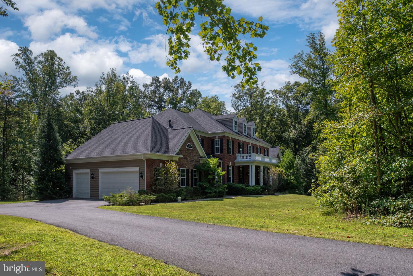 425 WAKEROBIN DR, STAFFORD, Virginia 22556, 6 Bedrooms Bedrooms, ,6 BathroomsBathrooms,Residential,For sale,425 WAKEROBIN DR,VAST2032896 MLS # VAST2032896