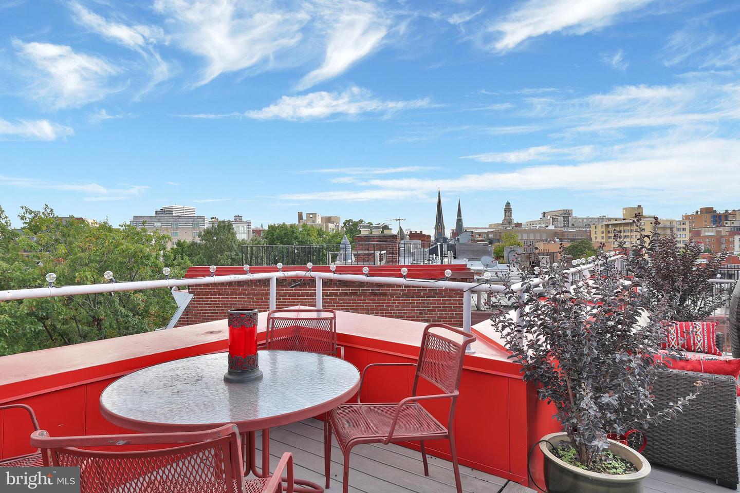 1 LOGAN CIRCLE NW #PH7, WASHINGTON, District Of Columbia 20005, 2 Bedrooms Bedrooms, ,2 BathroomsBathrooms,Residential,For sale,1 LOGAN CIRCLE NW #PH7,DCDC2159382 MLS # DCDC2159382