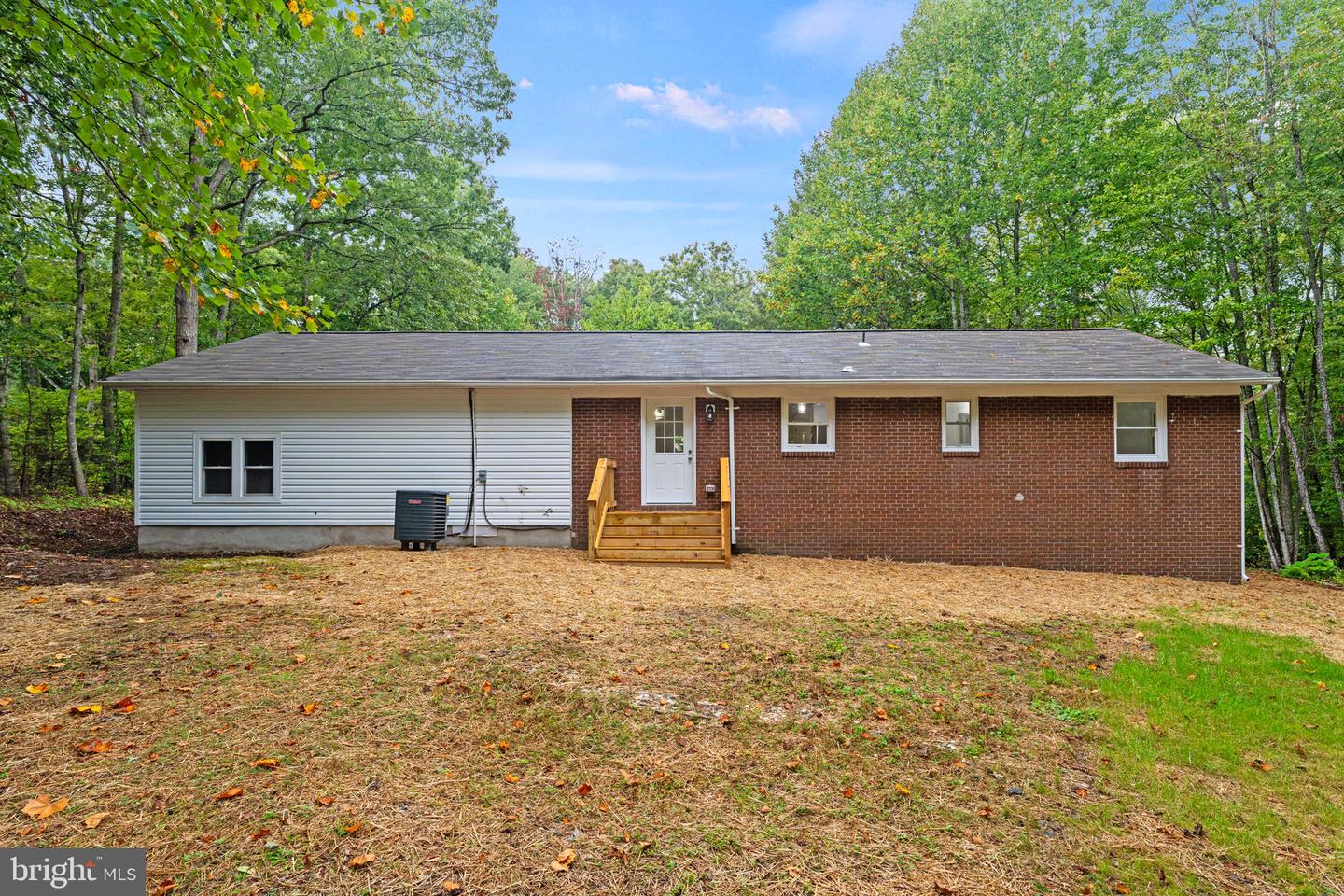 2196 MEANDER RUN RD, LOCUST DALE, Virginia 22948, 4 Bedrooms Bedrooms, 6 Rooms Rooms,2 BathroomsBathrooms,Residential,For sale,2196 MEANDER RUN RD,VAMA2001874 MLS # VAMA2001874