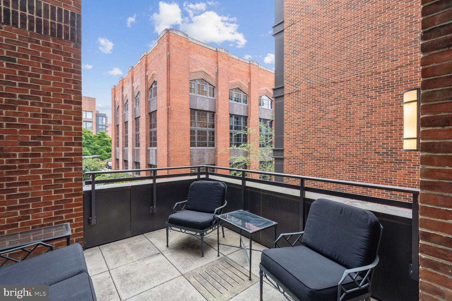 3150 SOUTH ST NW #2F, WASHINGTON, District Of Columbia 20007, 4 Bedrooms Bedrooms, ,4 BathroomsBathrooms,Residential,For sale,3150 SOUTH ST NW #2F,DCDC2153684 MLS # DCDC2153684