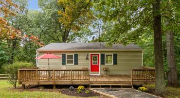 49 SUNSET, LINDEN, Virginia 22642, 3 Bedrooms Bedrooms, ,2 BathroomsBathrooms,Residential,For sale,49 SUNSET,VAWR2008960 MLS # VAWR2008960