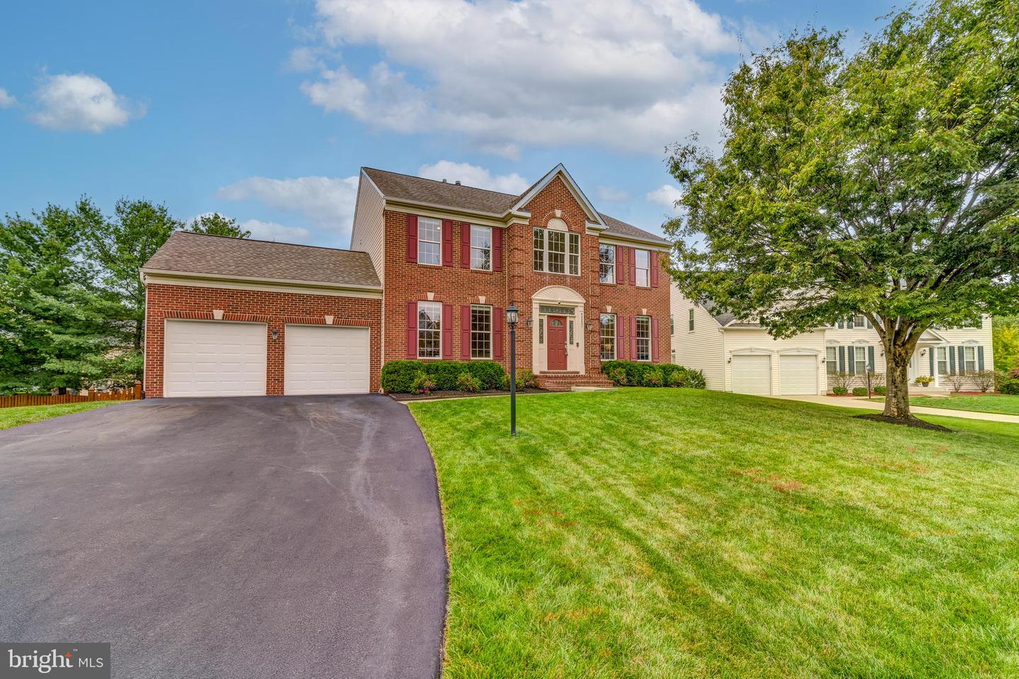 43231 KIMBERLY ANNE CT, ASHBURN, Virginia 20147, 5 Bedrooms Bedrooms, ,3 BathroomsBathrooms,Residential,For sale,43231 KIMBERLY ANNE CT,VALO2079276 MLS # VALO2079276