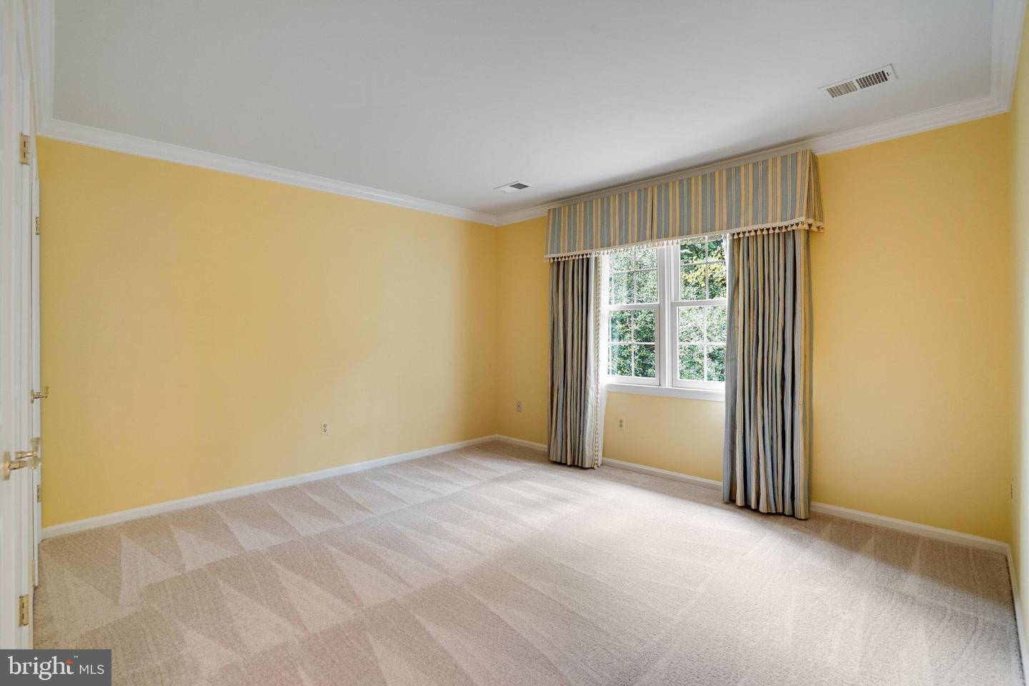 4503 JENSEN PL, FAIRFAX, Virginia 22032, 4 Bedrooms Bedrooms, ,3 BathroomsBathrooms,Residential,For sale,4503 JENSEN PL,VAFX2200396 MLS # VAFX2200396