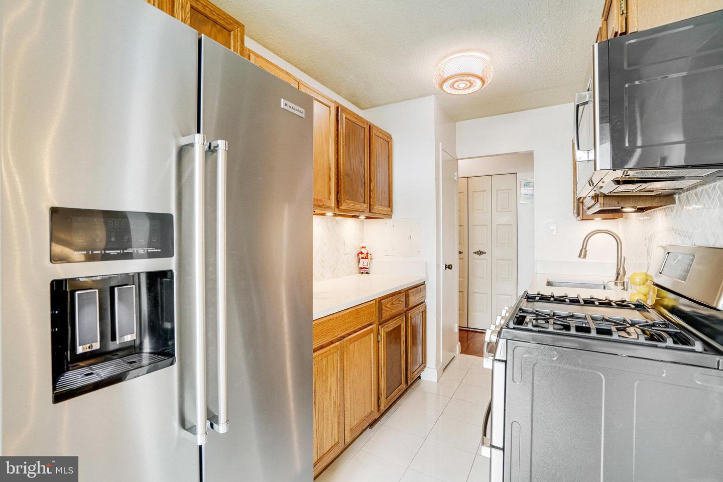 501 SLATERS LN #603, ALEXANDRIA, Virginia 22314, 2 Bedrooms Bedrooms, 7 Rooms Rooms,2 BathroomsBathrooms,Residential,For sale,501 SLATERS LN #603,VAAX2037790 MLS # VAAX2037790