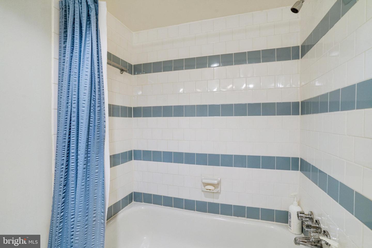 501 SLATERS LN #603, ALEXANDRIA, Virginia 22314, 2 Bedrooms Bedrooms, 7 Rooms Rooms,2 BathroomsBathrooms,Residential,For sale,501 SLATERS LN #603,VAAX2037790 MLS # VAAX2037790