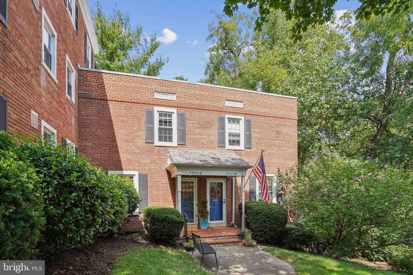 2823 S ABINGDON ST S #A, ARLINGTON, Virginia 22206, 2 Bedrooms Bedrooms, ,2 BathroomsBathrooms,Residential,For sale,2823 S ABINGDON ST S #A,VAAR2048454 MLS # VAAR2048454