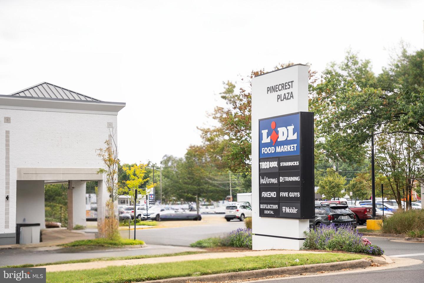 4609 PINECREST OFFICE PARK DR #E-H, ALEXANDRIA, Virginia 22312, ,Land,For sale,4609 PINECREST OFFICE PARK DR #E-H,VAFX2202586 MLS # VAFX2202586