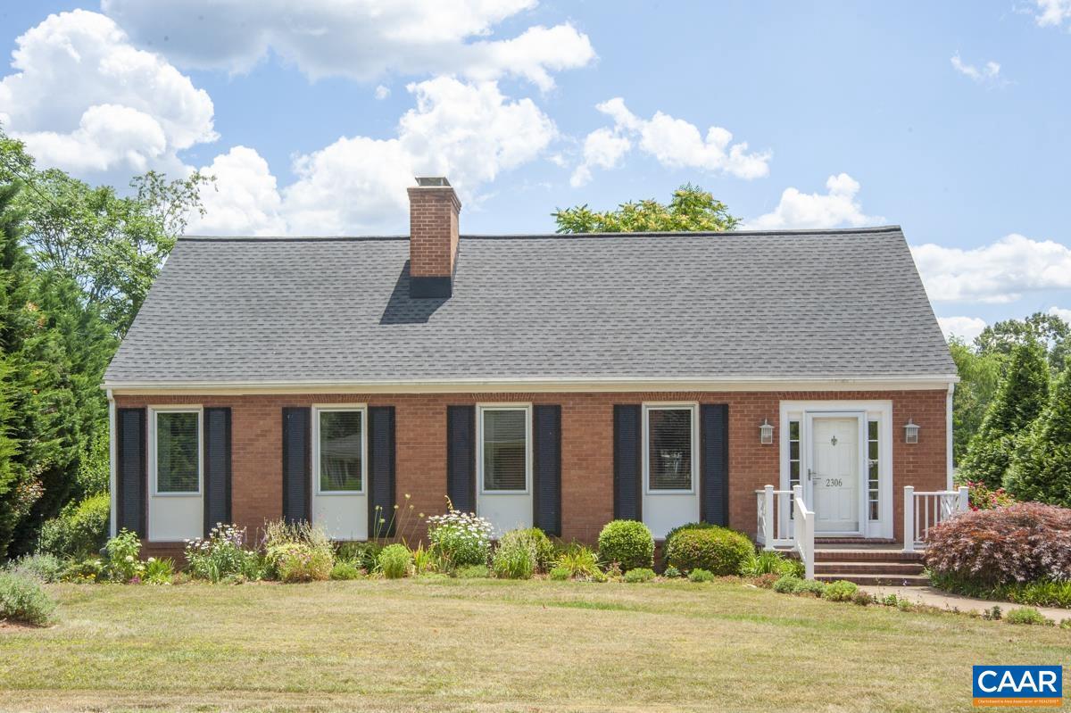 2306 TARLETON DR, CHARLOTTESVILLE, Virginia 22901, 3 Bedrooms Bedrooms, ,3 BathroomsBathrooms,Residential,For sale,2306 TARLETON DR,656794 MLS # 656794