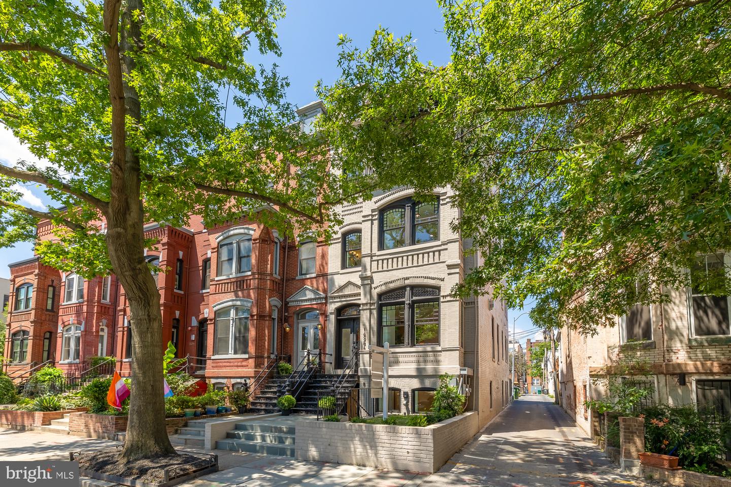 1628 15TH ST NW #B, WASHINGTON, District Of Columbia 20009, 2 Bedrooms Bedrooms, ,2 BathroomsBathrooms,Residential,For sale,1628 15TH ST NW #B,DCDC2160132 MLS # DCDC2160132