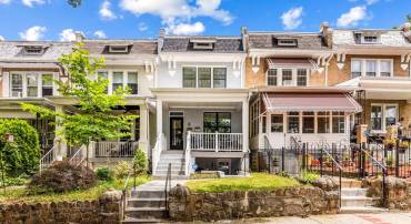 4305 3RD ST NW, WASHINGTON, District Of Columbia 20011, 4 Bedrooms Bedrooms, 10 Rooms Rooms,3 BathroomsBathrooms,Residential,For sale,4305 3RD ST NW,DCDC2160142 MLS # DCDC2160142